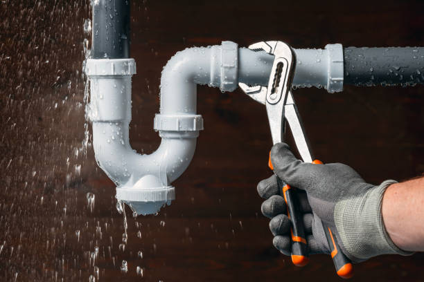 Professional Plumbing technician working in Saint Hedwig, TX
